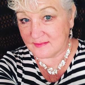 Meet your Posher, Dianne